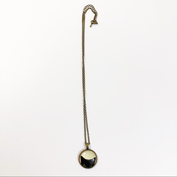 Bronze Peeking Cat Cabochon Necklace - Picture 6 of 6